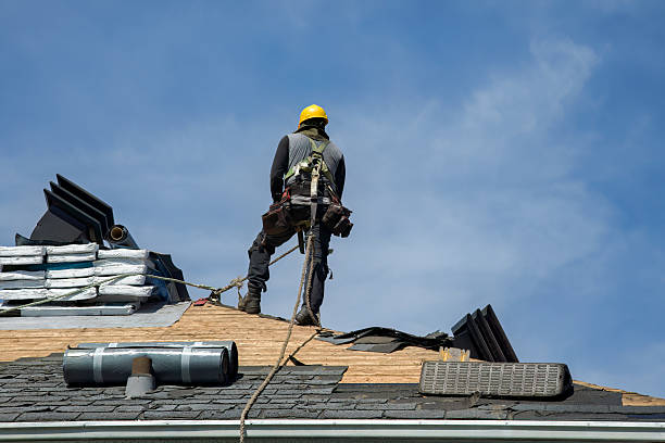Professional Roofing technician working in Churubusco, IN